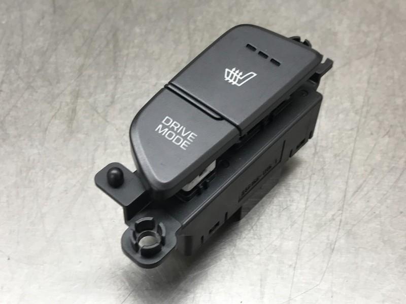 COMMUTATEUR SIEGE CHAUFFANT i40 CW (VFC) (|16061653516|), Autos : Pièces & Accessoires, Utilisé, Hyundai