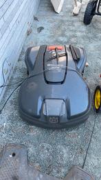 Husqvarna robot mower 305, Ophalen of Verzenden, Zo goed als nieuw