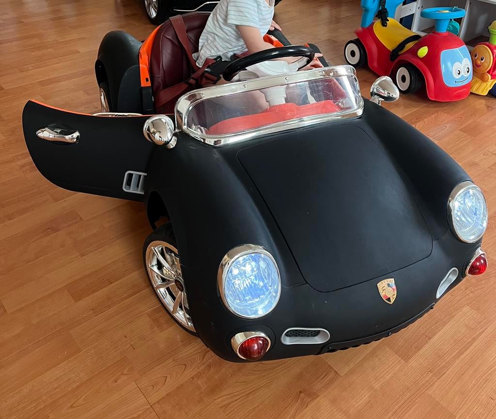 Zeer mooie Porsche 356 elektrische kinderauto te koop, Ophalen, Zo goed als nieuw