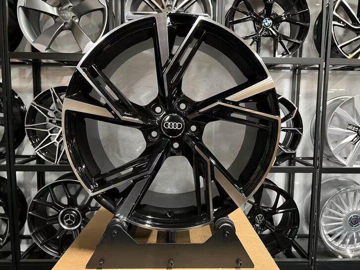 19 inch Audi RS look velgen A3 A4 A5 A6 A7 Q3 Q5 RS4 RS5 NW!, Ophalen of Verzenden, Nieuw, 19 inch, Velg(en)