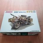 Moto +Side car R35 Freedom 1/16, Hobby en Vrije tijd, Modelbouw | Auto's en Voertuigen, Overige merken, Tank, Groter dan 1:32