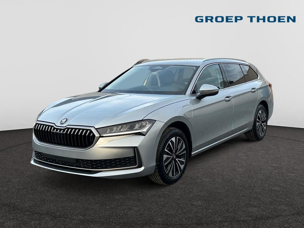 Skoda Superb Combi PHEV Superb Combi PHEV 1.5 TSI Corporate, Auto's, Automaat, Navigatiesysteem, Hybride Elektrisch/Benzine, https://public.car-pass.be/vhr/480c260e-73f4-40b1-91d6-e916c7ca698e