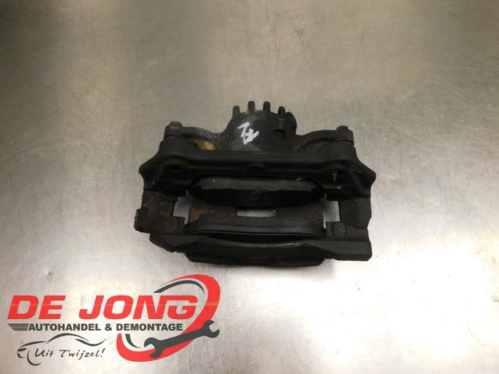 Remklauw (Tang) rechts-voor van een Opel Vivaro, Auto-onderdelen, Remmen en Aandrijving, Opel, Gebruikt, 3 maanden garantie, Ophalen of Verzenden