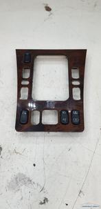Hout inleg W210 Mercedes middenconsole pook raamschakelaars, Gebruikt, Mercedes-Benz AG, Mercedes-Benz, Mercedesstrasse 120
70372  Stuttgart, DE