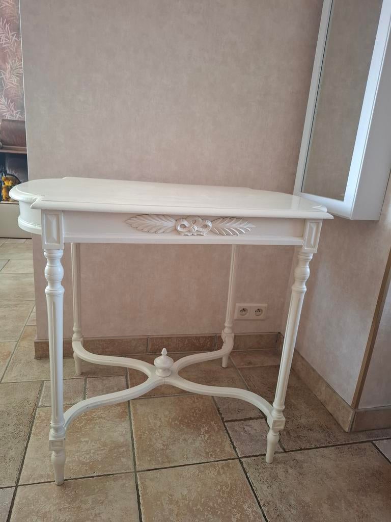 Wit tafeltje, Huis en Inrichting, Ophalen