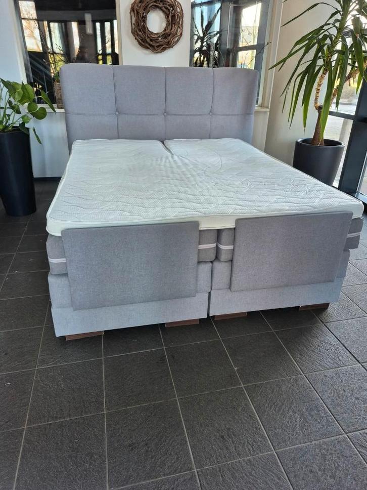 Bezorging is mogelijk 160x200 zgan elektrisch boxspring bed, Maison & Meubles, Chambre à coucher | Lits boxsprings, Enlèvement ou Envoi