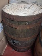 Meerdere houten tonnen te koop, Ophalen