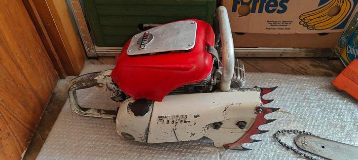 Stihl 070, Stihl Contra et STIHL Contra AV +guides originaux, Bricolage & Construction, Outillage | Scies mécaniques, Utilisé