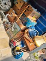 Lotje rommelmarkt gerief en losse spullen.(10 dozen en loss), Ophalen