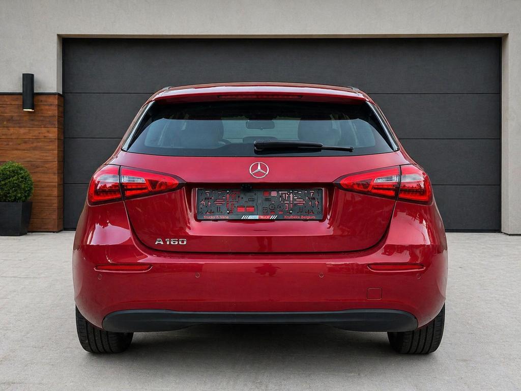 Mercedes Classe A 2022, Auto's, Mercedes-Benz, Voorwielaandrijving, 4 cilinders, 1865 kg, Leder