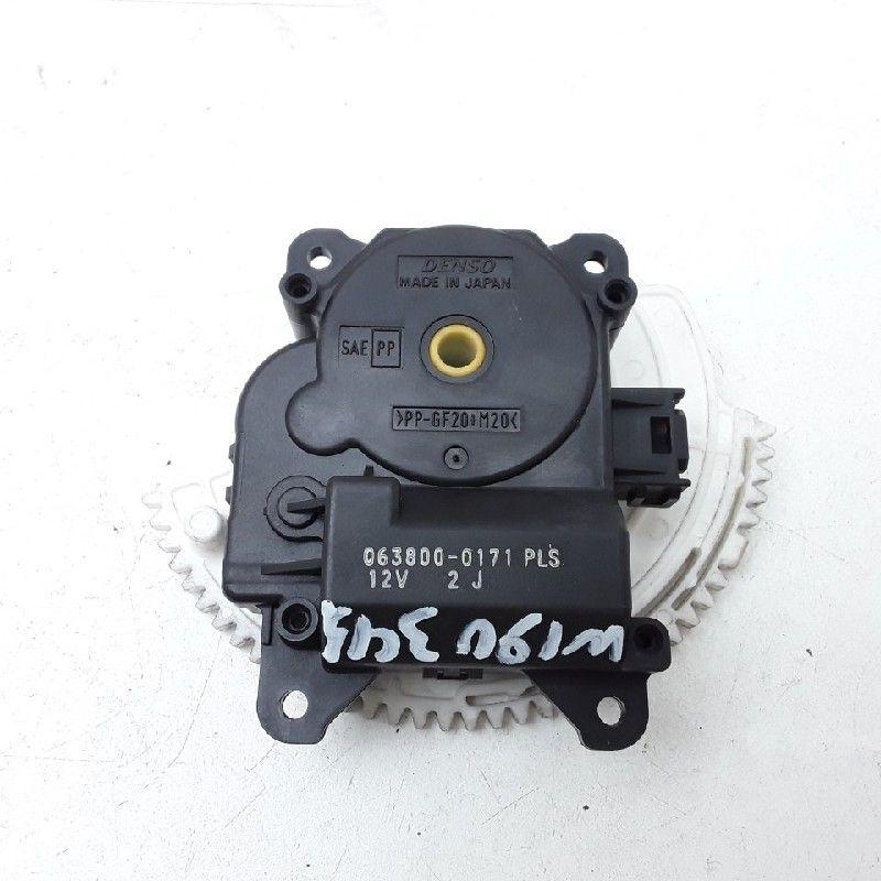 ACTIONNEUR MOTEUR VOLET CHAUFFAGE Toyota Auris (E15), Utilisé, Toyota