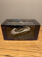 1:43 Mclaren P1 - Autoart, Ophalen of Verzenden, Zo goed als nieuw