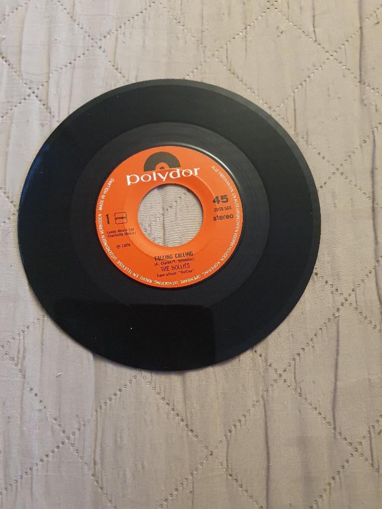S - The Hollies – Falling Calling / Time Machine Jive - 1974, Cd's en Dvd's, Vinyl Singles, 7 inch, Single, Ophalen of Verzenden