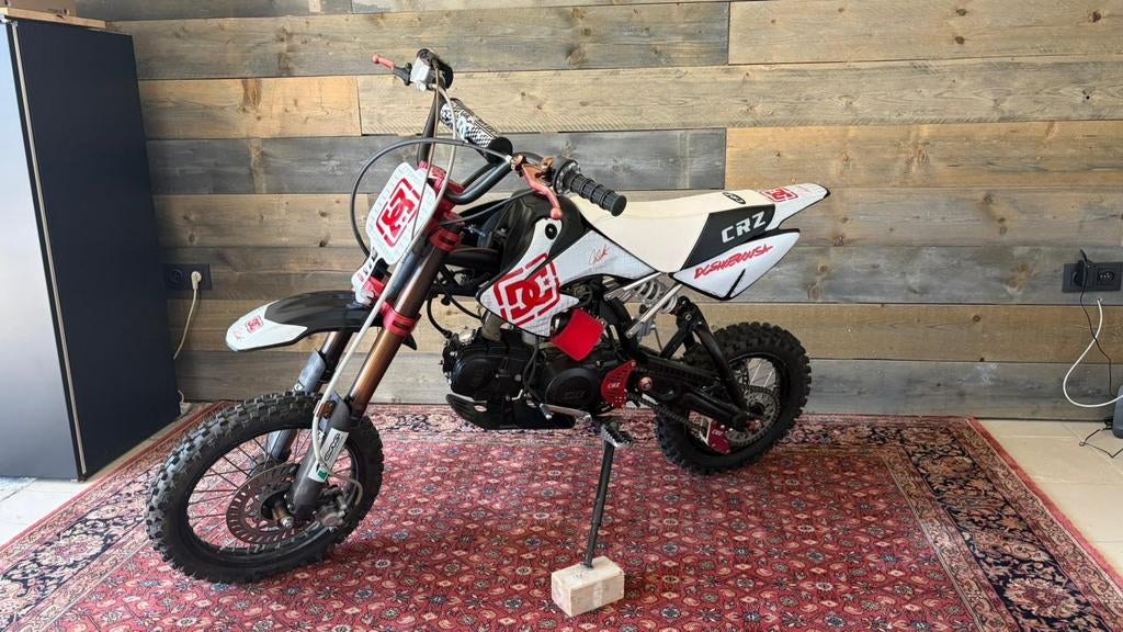 CRZ 125CC 4-takt, Ophalen