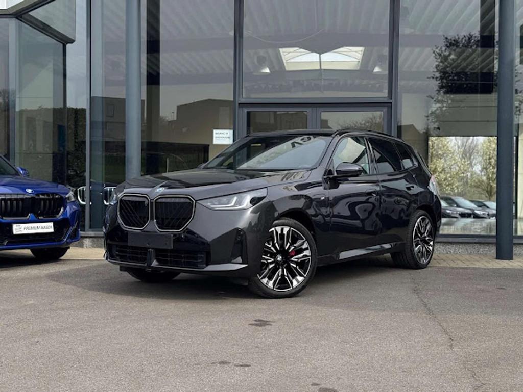 BMW X3 30e xDrive M Sport Pro / PANO / TRKHK / 360 / HUD, Auto's, Automaat, Zwart, 4 cilinders, Leder