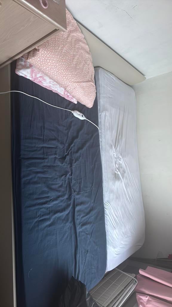 Bed 180.200 geratis  sint kruis, Huis en Inrichting, Slaapkamer | Waterbedden, Ophalen, Gebruikt, Tweepersoons, 180 cm