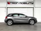 Mercedes-Benz GLA 180 GLA 180 NAVI*LED*AC*Cruise Control*PDC, Autos, Mercedes-Benz, Argent ou Gris, Achat, Entreprise, Noir