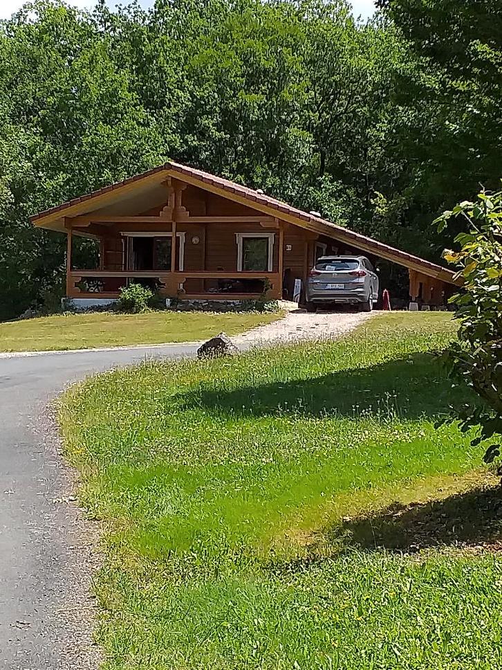Chalet de 4 personnes dans le sud-ouest, Vacances, Maisons de vacances | France, Midi-Pyrénées, Chalet, Bungalow ou Caravane, Village
