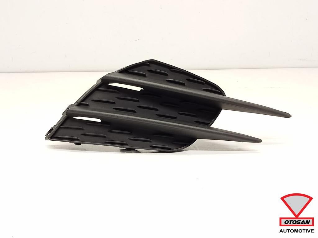 Calandre de pare-chocs avant droite AMG pour Mercedes-Benz C, Autos : Pièces & Accessoires, Carrosserie & Tôlerie, Pare-chocs