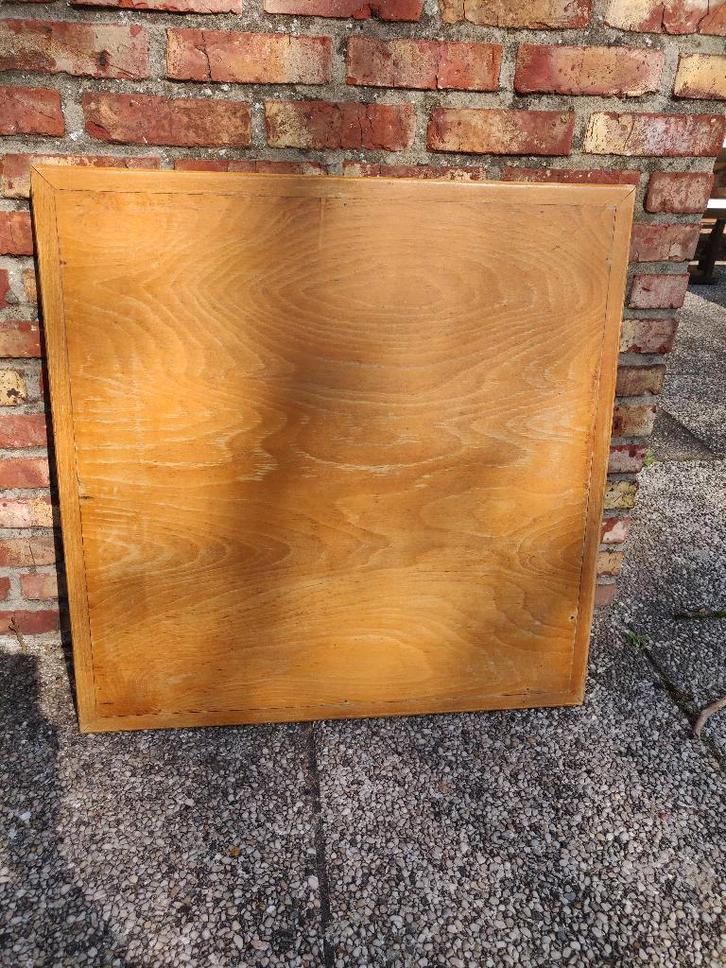 Lot gratuit de plateaux de table en bois, Bricolage & Construction, Bois & Planches, Utilisé, Enlèvement