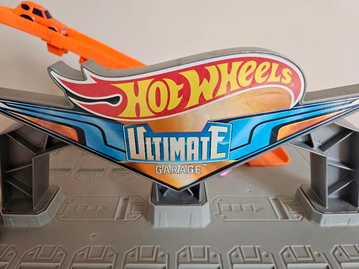 Hot Wheels ULTIMATE garage, Enfants & Bébés, Jouets | Circuits, Utilisé, Circuit, Hot Wheels, Avec looping, Enlèvement
