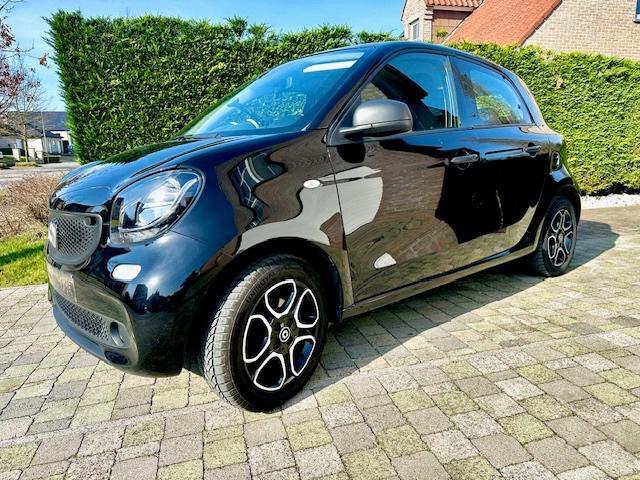 Smart Forfour 1.0 es AUTOMATIQUE 72000 KM / CUIR / AIR CO, Autos, Smart, Particulier, ForFour, ABS, Air conditionné, Bluetooth