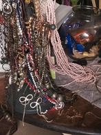 Fantasie juwelen +goude machetknopen word als lot verkocht, Ophalen of Verzenden