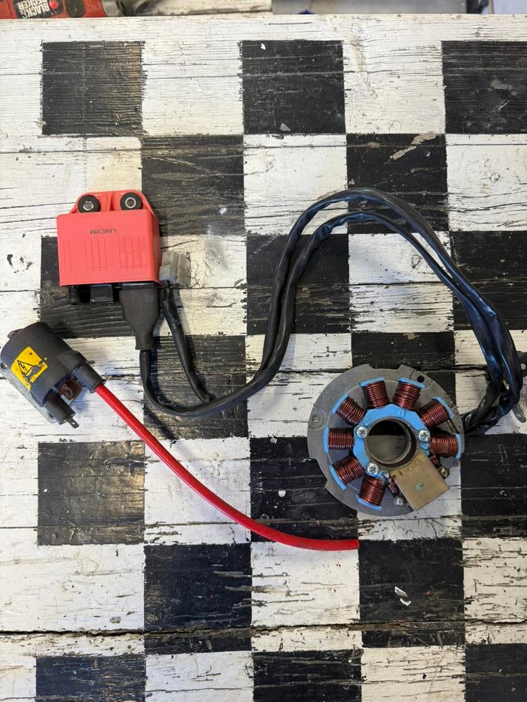 Piaggio Lc 125-180 Ontsteking, Vélos & Vélomoteurs, Pièces de cyclomoteur | Scooters, Comme neuf, Piaggio, Autres types, Enlèvement ou Envoi