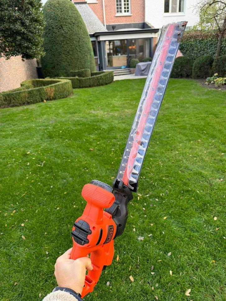 BLACK+DECKER heggenschaar BEHT201-QS, Jardin & Terrasse, Taille-haies, Comme neuf, Enlèvement