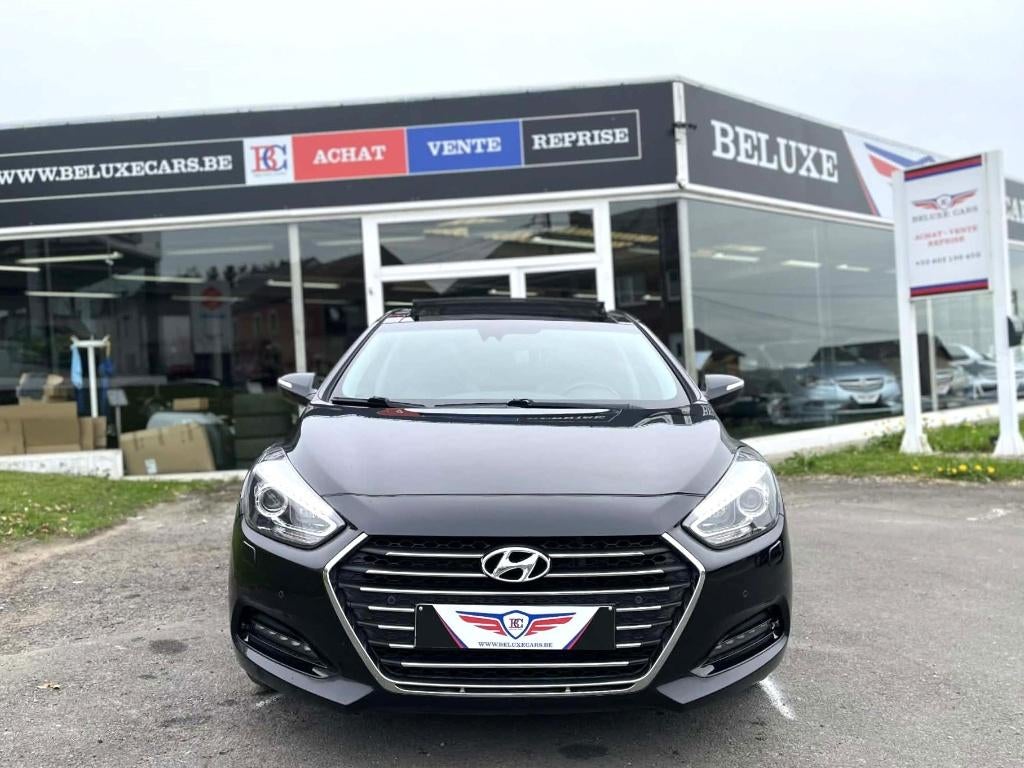 HYUNDAI i40 1.7 CRDi*AUTOMATIQUE*TOIT-OUVRANT*CAMERA*GPS, Autos, Hyundai, Cuir, Achat, Entreprise, Toit ouvrant