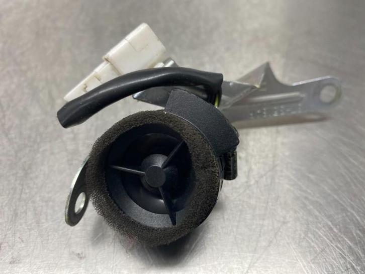 LUIDSPREKER Pajero Canvas Top (V6 / 7) (|STS518AR|), Auto-onderdelen, Overige Auto-onderdelen, Mitsubishi, Gebruikt