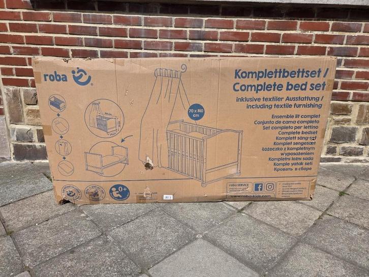 Lit bébé évolutif/convertible neuf, Enfants & Bébés, Berceaux & Lits, Neuf, Lit, Enlèvement