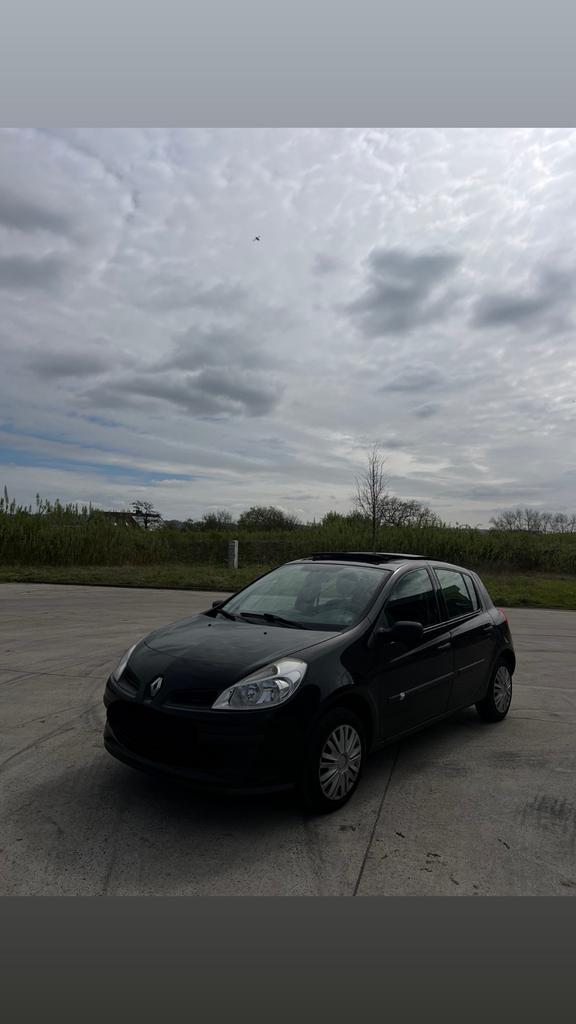Clio 3, Auto's, Renault, Particulier, Open dak, Benzine, Euro 4, 5 deurs, Handgeschakeld, Ophalen