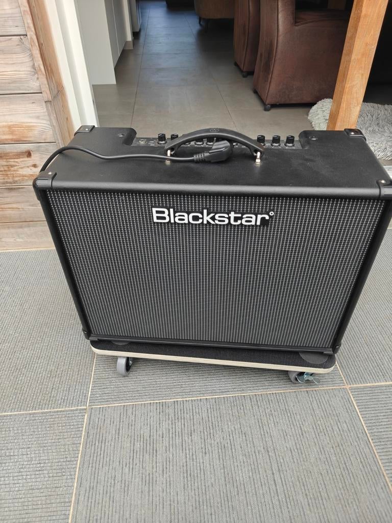 Amplificateur, Musique & Instruments, Amplis | Basse & Guitare, Enlèvement