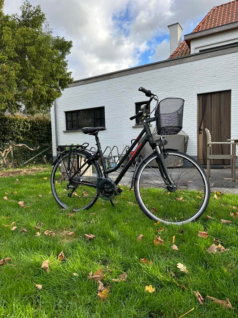 Trek dames fiets, Fietsen en Brommers, Ophalen, Zo goed als nieuw