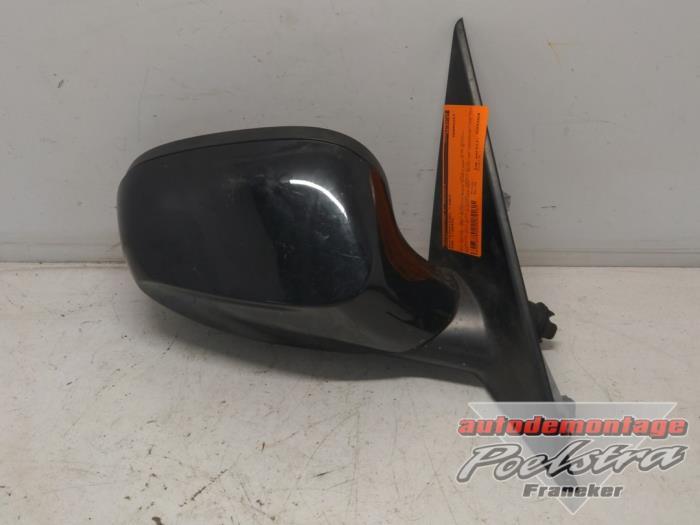 Rétroviseur extérieur gauche d'un BMW 1-Serie, Autos : Pièces & Accessoires, Rétroviseurs, BMW, Utilisé, 3 mois de garantie, Enlèvement ou Envoi