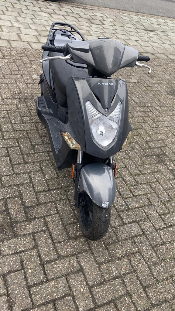 Kymco Agility  A-klasse, Fietsen en Brommers, Scooters | Kymco, Zo goed als nieuw, Agility, Klasse A (25 km/u), Benzine, Ophalen of Verzenden