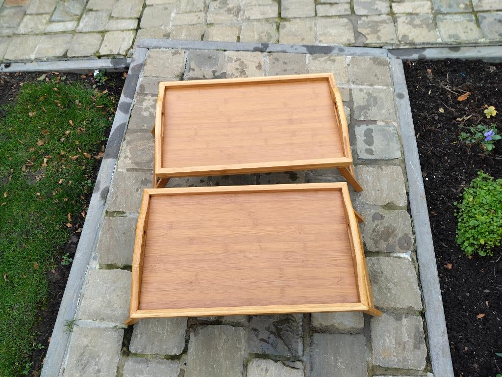 2 tables de petit-déjeuner en bois, Maison & Meubles, Enlèvement, Bois