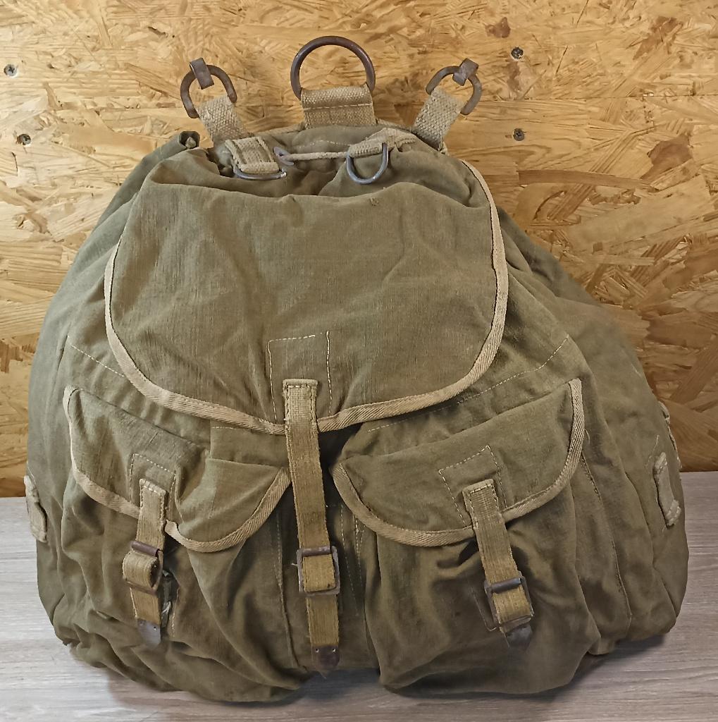 Sac à dos Allemand de l'Afrika korps avec sangles (rare) ww2, Verzamelen, Militaria | Tweede Wereldoorlog, Landmacht, Overige typen