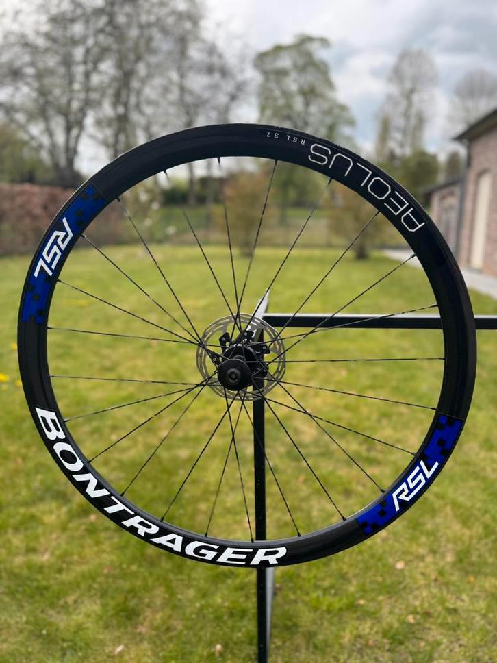 Bontrager Aeolus RSL37 carbon tube wielen, Sports & Fitness, Cyclisme, Comme neuf, Enlèvement