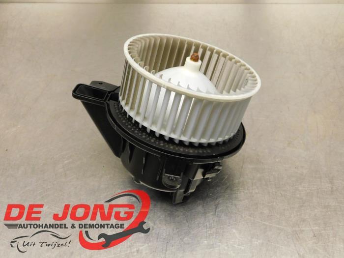 Moteur de ventilation chauffage d'un Volkswagen Polo, Volkswagen, -, 3 mois de garantie, Utilisé