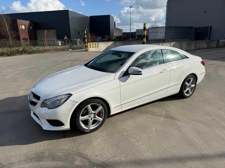 MERCEDES - 2014 - E200 - COUPE - Personenauto, Auto's, Mercedes-Benz, Bedrijf, E-Klasse, Benzine, Euro 6, Overige carrosserie