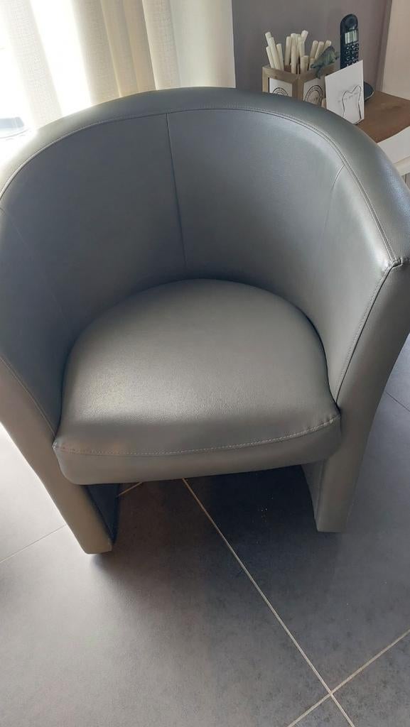 Zeteltje zo goed als nieuw, Ophalen