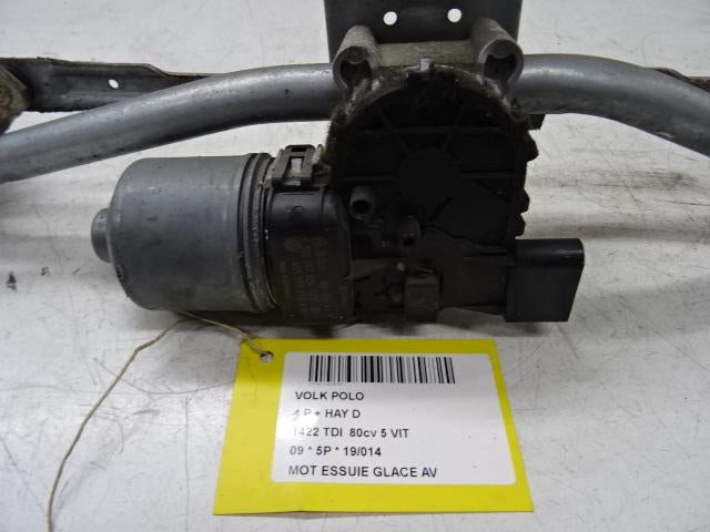MOTEUR ESSUIE-GLACE AVANT Polo IV (9N1 / 2/3) (6Q1955119A), Utilisé, Volkswagen