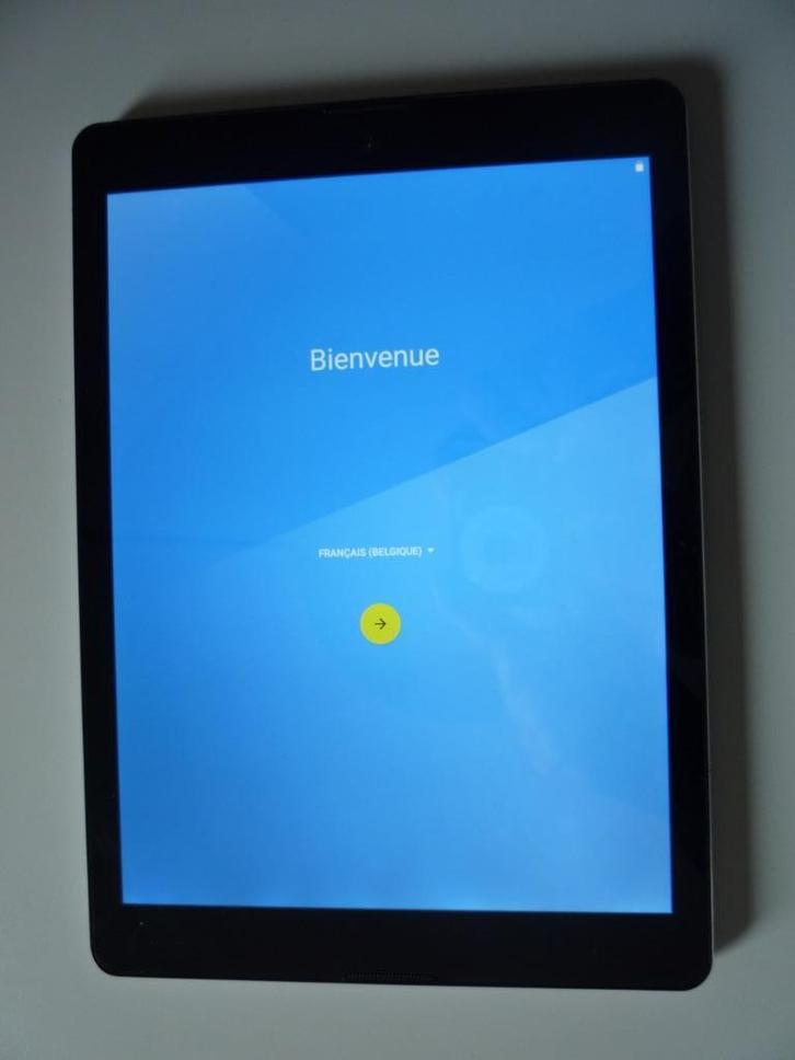 Tablette MEDION P9702 avec clavier E893321.  59 €, Computers en Software, Android Tablets, Zo goed als nieuw, Wi-Fi, 10 inch, 32 GB