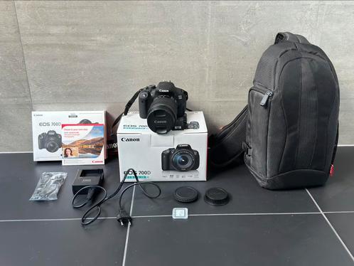 Canon EOS 700D, EF-S 18-135 IS STM Kit, met draagtas en SD., Audio, Tv en Foto, Fotocamera's Digitaal, Zo goed als nieuw, Spiegelreflex
