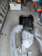 Plastiek overkaping benz,amg,enz, Ophalen