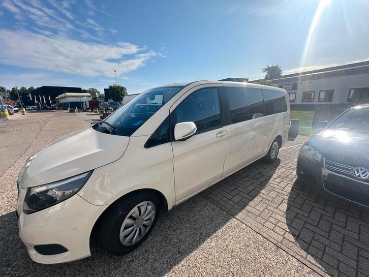 MB V klasse v220 long version, Auto's, Mercedes-Benz, Particulier, V-Klasse, Bluetooth, Diesel, Euro 6, Automaat, Zwart, Beige