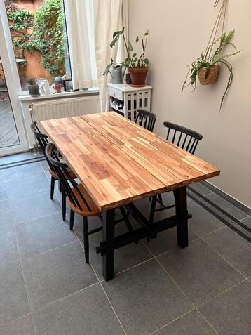 Table de salle à manger IKEA Skogsta, 160 cm, Maison & Meubles, Tables | Tables à manger, Enlèvement, Comme neuf