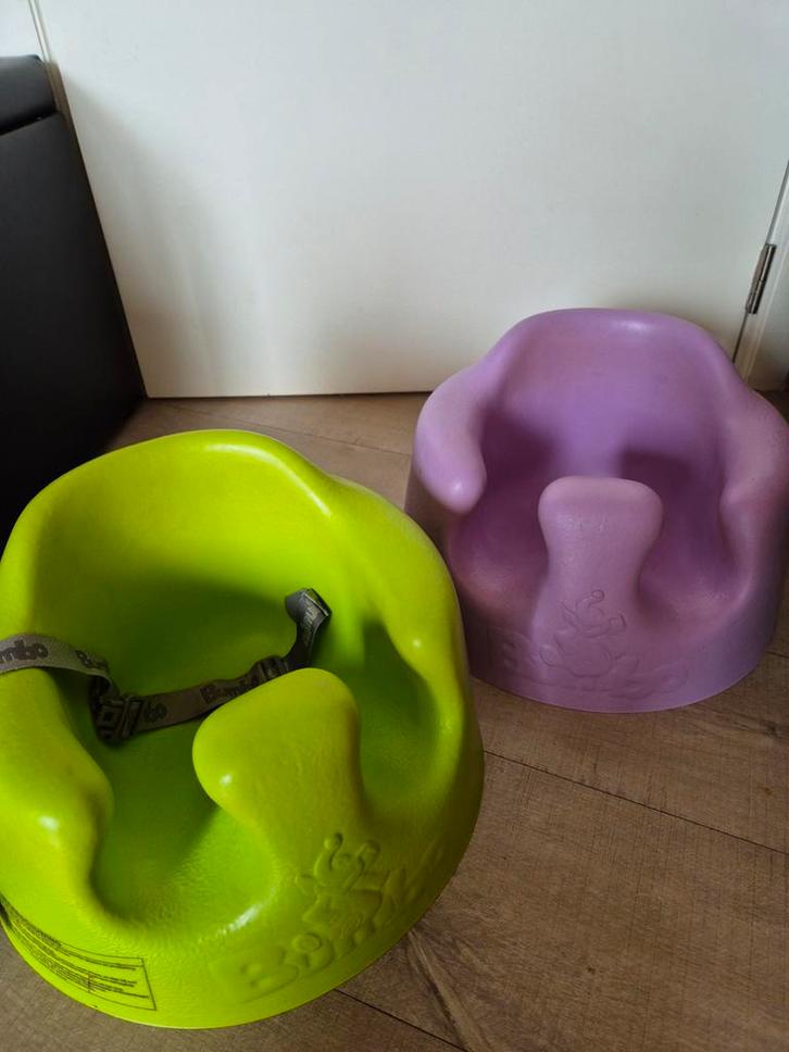 Bumbo babyzitje groen + paars – met en zonder gordel, Kinderen en Baby's, Wipstoeltjes, Gebruikt, Ophalen